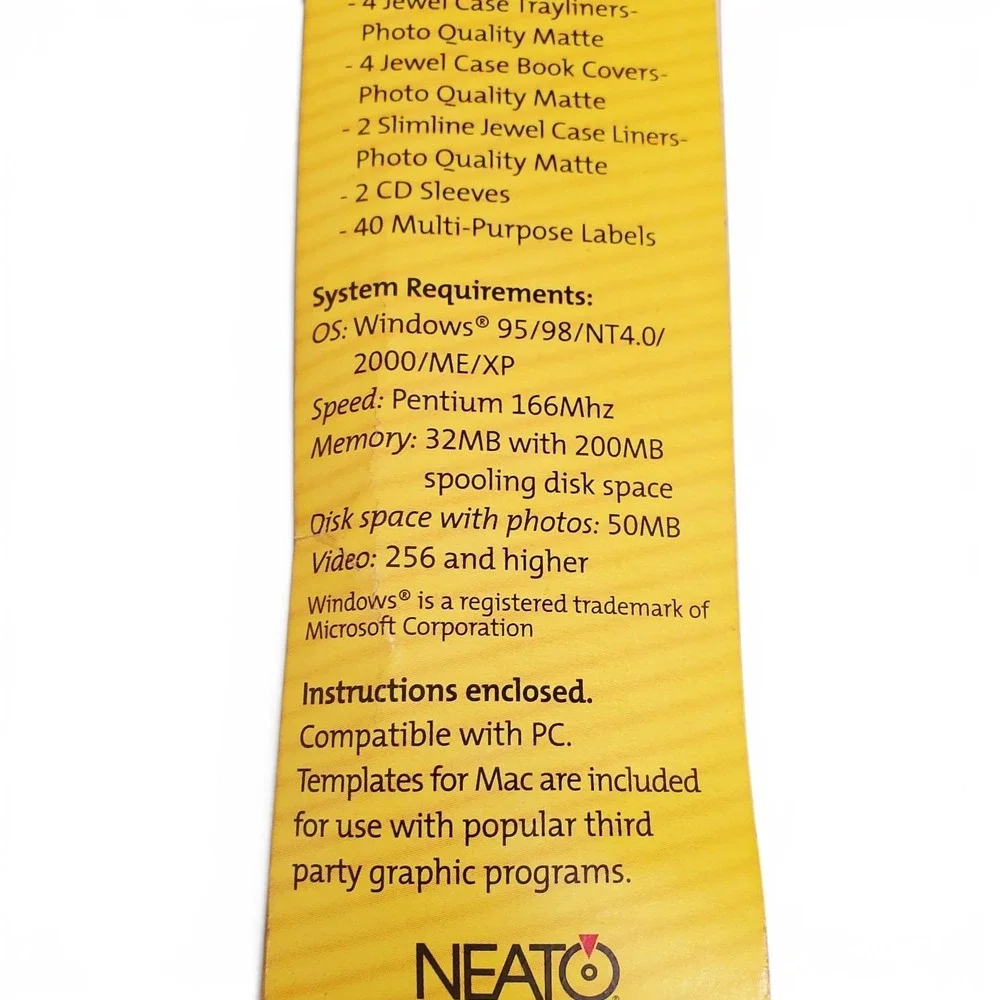 Fellowes NEATO CD Labeling System Kit 99940 with Applicator Software and Labels